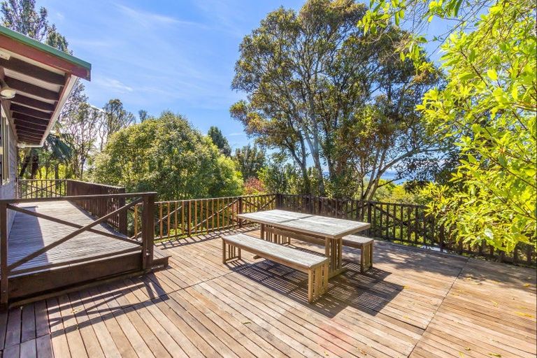 Photo of property in 68 Hauraki Terrace, Pukawa Bay, Turangi, 3381