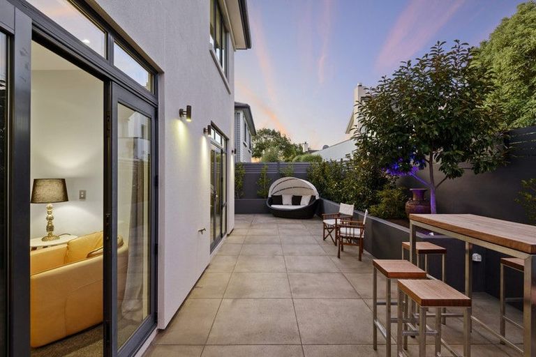 Photo of property in 40b Mcdougall Avenue, St Albans, Christchurch, 8014