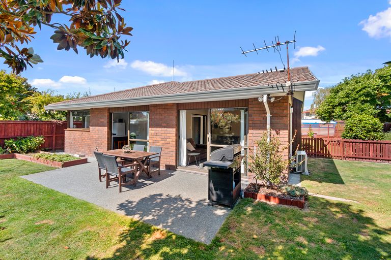 Photo of property in 3 Sunbeam Place, Halswell, Christchurch, 8025