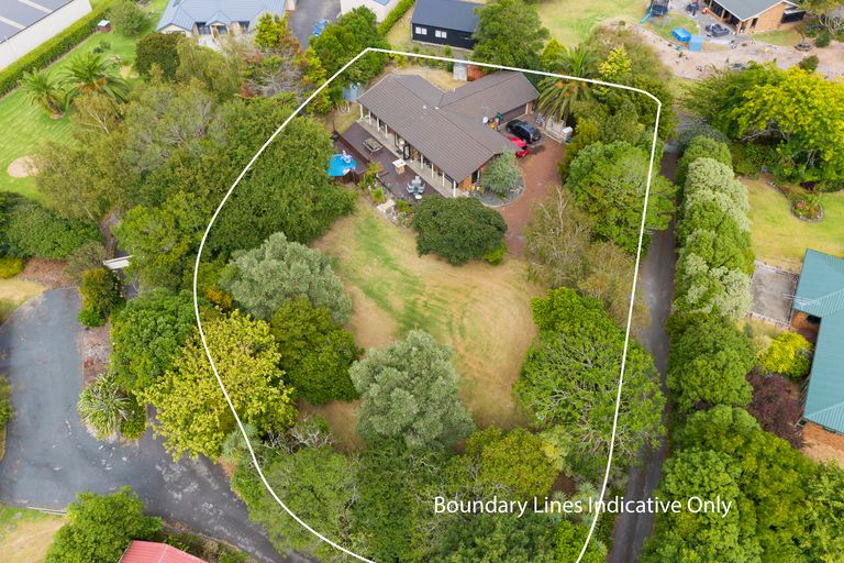 Photo of property in 163 Colombo Road, Waiuku, 2123