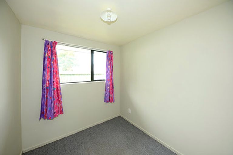 Photo of property in 6a Bellbrook Crescent, Shirley, Christchurch, 8013