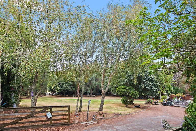 Photo of property in 163 Colombo Road, Waiuku, 2123