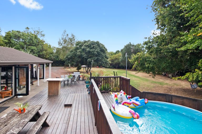 Photo of property in 163 Colombo Road, Waiuku, 2123