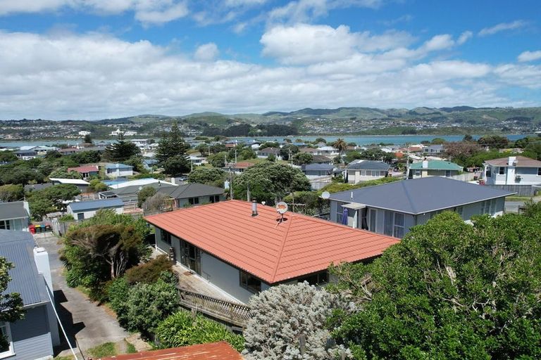 Photo of property in 1 Tuki Street, Titahi Bay, Porirua, 5022