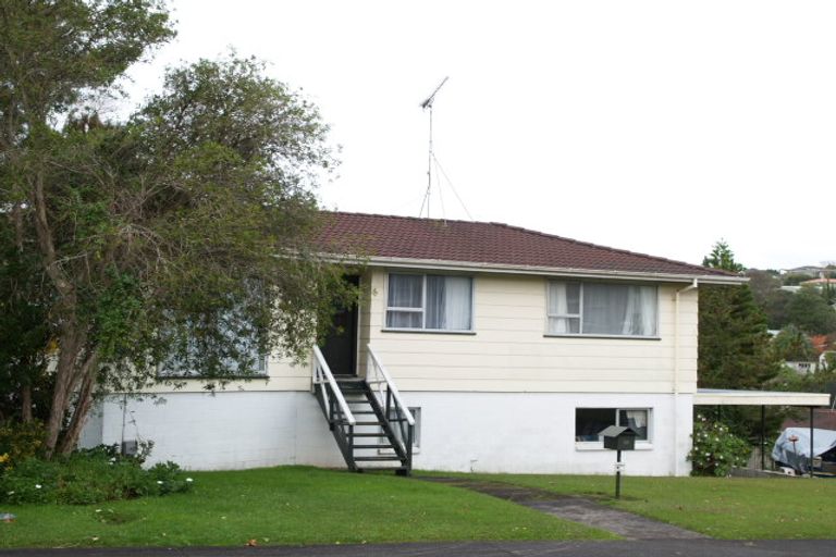 Photo of property in 58 Judkins Crescent, Cockle Bay, Auckland, 2014