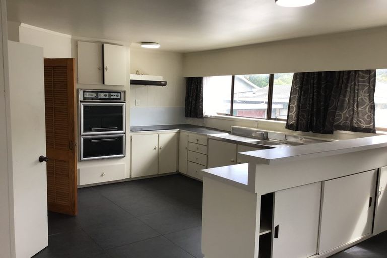 Photo of property in 17 Third Avenue, Avenues, Whangarei, 0110
