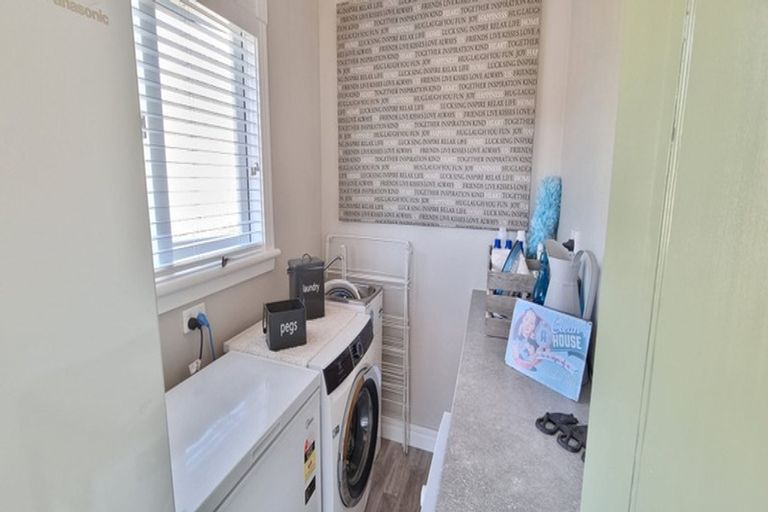 Photo of property in 26 Brynderwyn Road, Brynderwyn, Maungaturoto, 0587