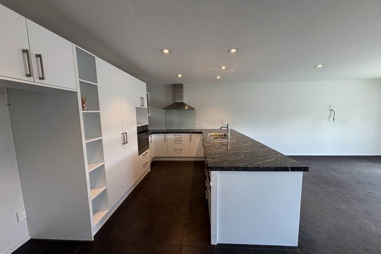 Photo of property in 6 Date Crescent, Aidanfield, Christchurch, 8025