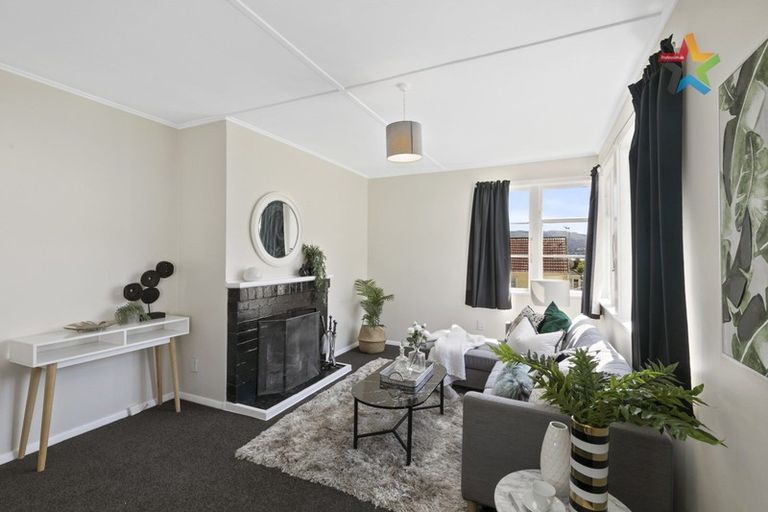 Photo of property in 56 Wilkie Crescent, Naenae, Lower Hutt, 5011