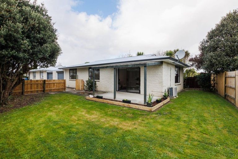 Photo of property in 60b Rhodes Drive, Kelvin Grove, Palmerston North, 4414