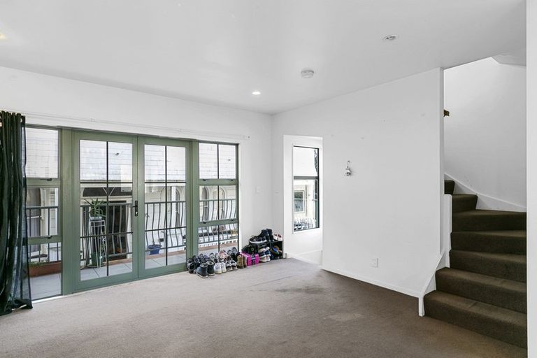 Photo of property in 7/142 Ghuznee Street, Te Aro, Wellington, 6011
