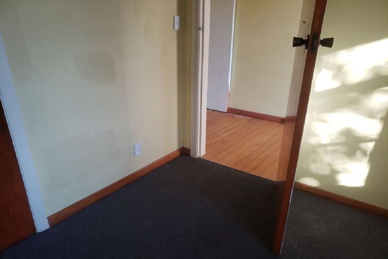 Photo of property in 36 Kenney Crescent, Fairfield, Hamilton, 3214