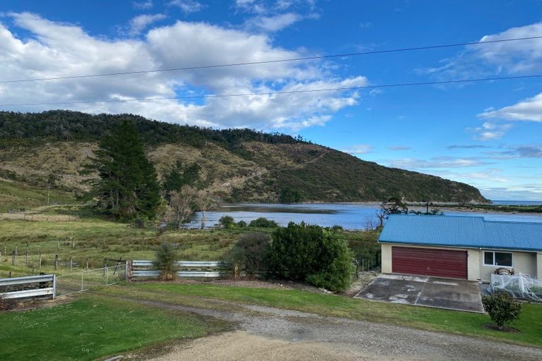 Photo of property in 2 Horncastle Crescent, Little Wanganui, Karamea, 7893