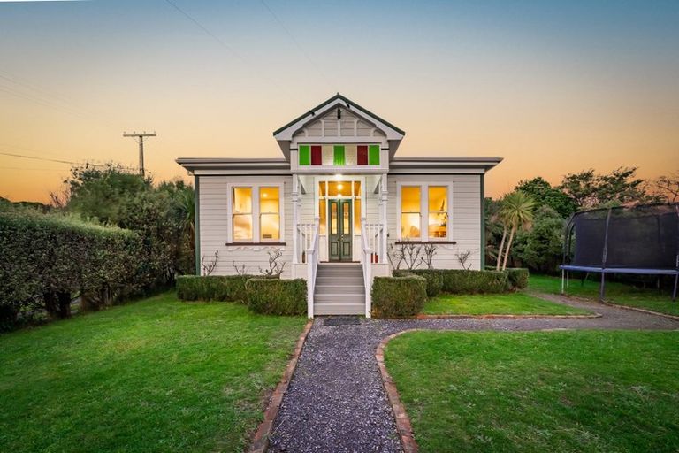 Photo of property in 41 Huanui Street, Ranui, Porirua, 5024