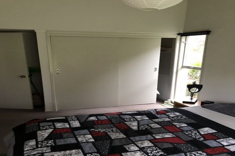 Photo of property in 2/38 Eastglen Road, Glen Eden, Auckland, 0602