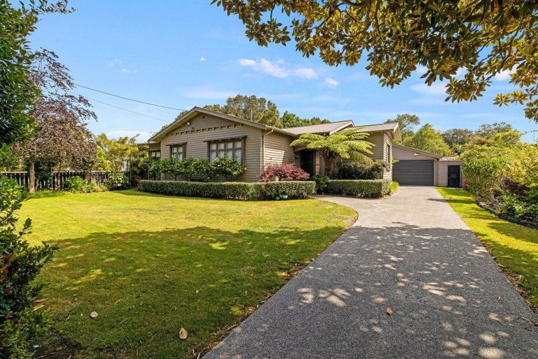 Photo of property in 26 Wanganui Road, Marton, 4710