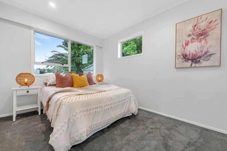 Photo of property in 9 Smedley Street, Manurewa, Auckland, 2102