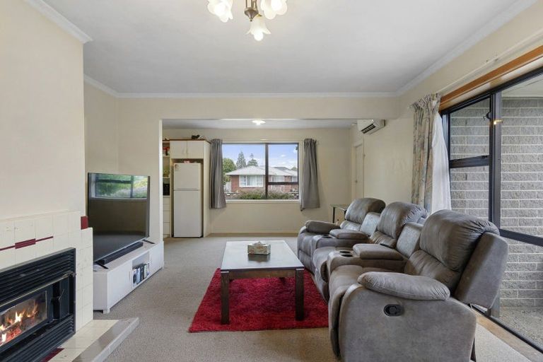 Photo of property in 8 Cheyenne Street, Sockburn, Christchurch, 8042