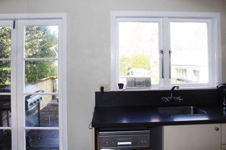 Photo of property in 8 Blenheim Street, Glenfield, Auckland, 0629