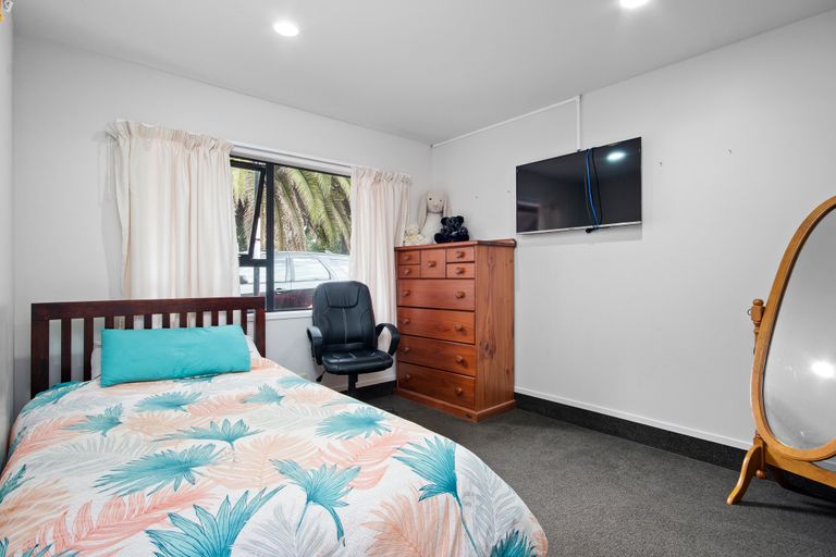 Photo of property in 163 Colombo Road, Waiuku, 2123