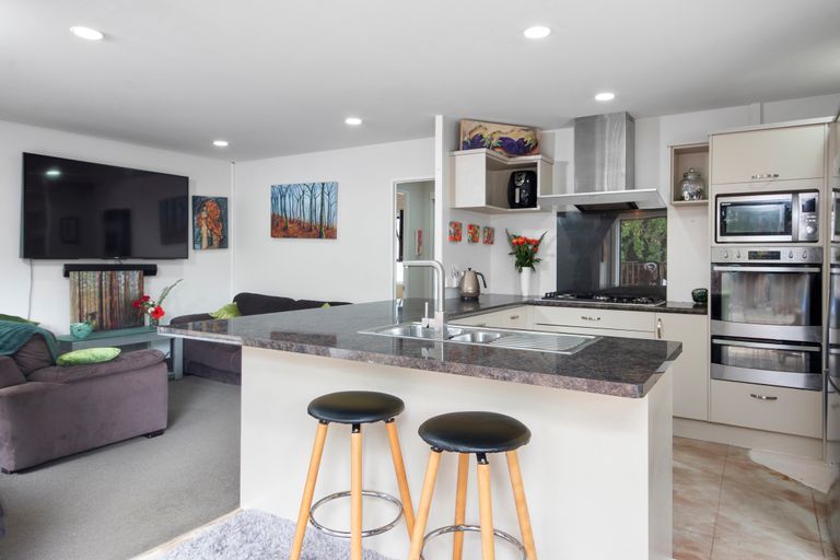 Photo of property in 163 Colombo Road, Waiuku, 2123