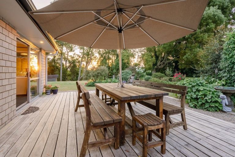 Photo of property in 10 Pencarrow Road, Tamahere, Hamilton, 3283