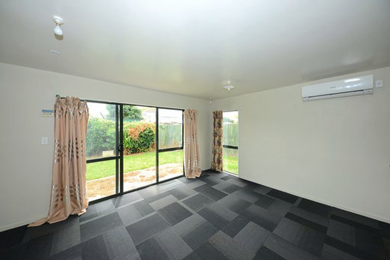 Photo of property in 6a Bellbrook Crescent, Shirley, Christchurch, 8013