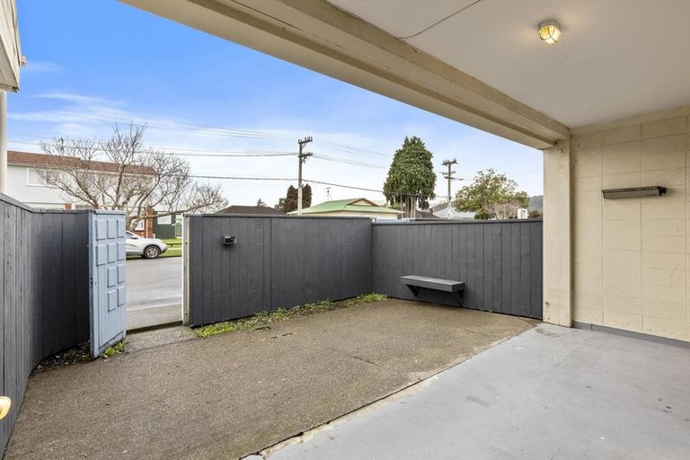 Photo of property in 51 Merton Street, Trentham, Upper Hutt, 5018