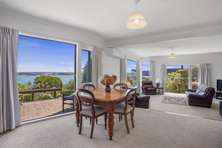 Photo of property in 35 Balmoral Lane, Redcliffs, Christchurch, 8081