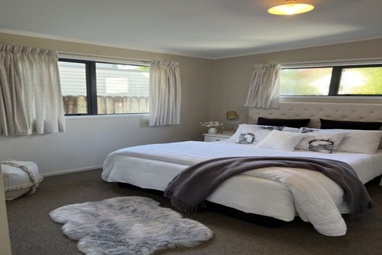 Photo of property in 49a Vincent Street, Howick, Auckland, 2014