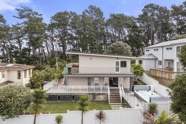 Photo of property in 50 Rawene Road, Birkenhead, Auckland, 0626