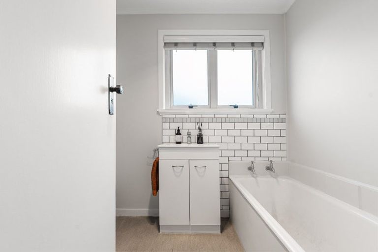 Photo of property in 151b Otumoetai Road, Brookfield, Tauranga, 3110