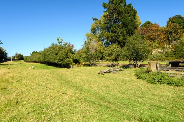 Photo of property in 249 Plummers Point Road, Whakamarama, Tauranga, 3172