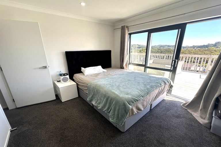 Photo of property in 10b Polestar Lane, Whitby, Porirua, 5024