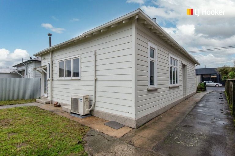 Photo of property in 7 Bay View Road, South Dunedin, Dunedin, 9012