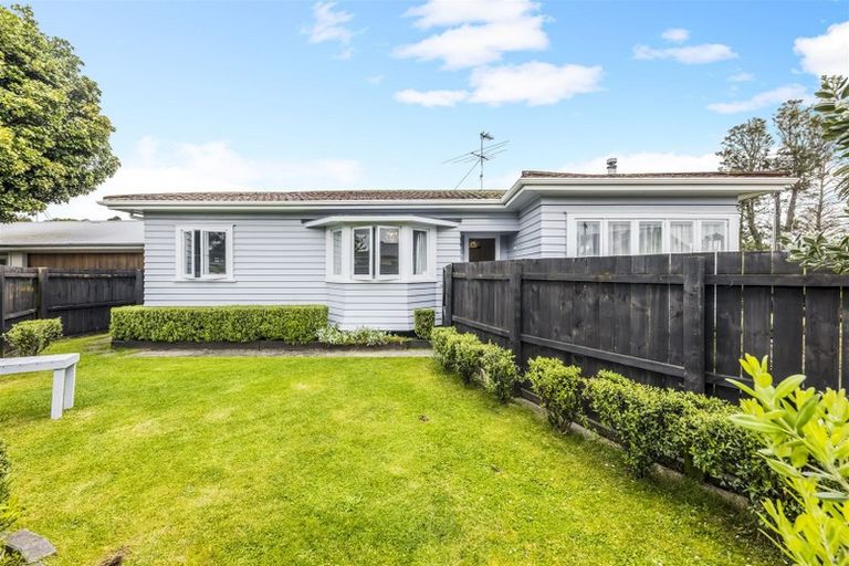 Photo of property in 2 Manse Road, Pahurehure, Papakura, 2113