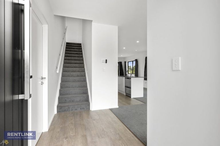 Photo of property in 22 Hayward Place, Ohauiti, Tauranga, 3112