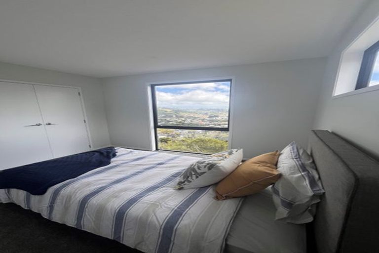 Photo of property in 24 Camber Drive, Whitby, Porirua, 5024