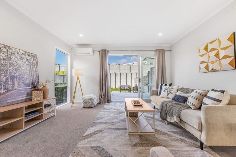 Photo of property in 51 Roundel Crescent, Whenuapai, Auckland, 0618