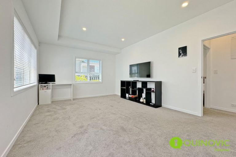 Photo of property in 26 Beach Road, Castor Bay, Auckland, 0620