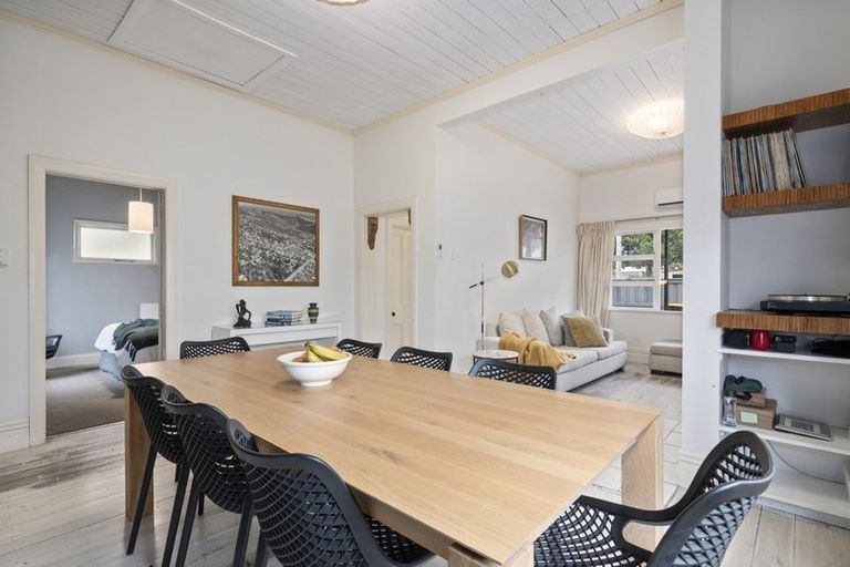 Photo of property in 107 Tasman Street, Nelson, 7010