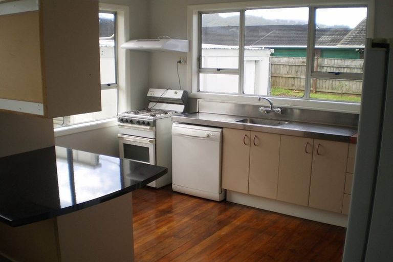 Photo of property in 43 Gordon Street, Avalon, Lower Hutt, 5011
