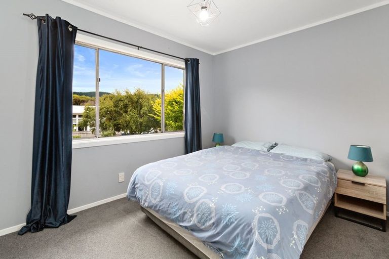 Photo of property in 4/12 Oxford Street, Tawa, Wellington, 5028