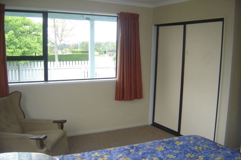 Photo of property in 24 Edward Street, Waimate, 7924