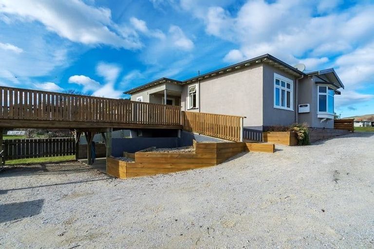 Photo of property in 43 Copinsha Street, Palmerston, 9430