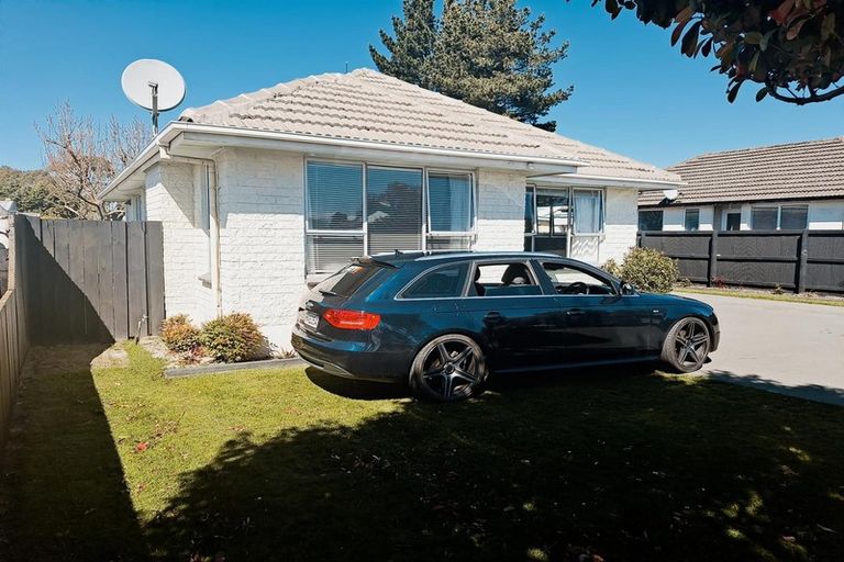 Photo of property in 695 Main South Road, Islington, Christchurch, 8042