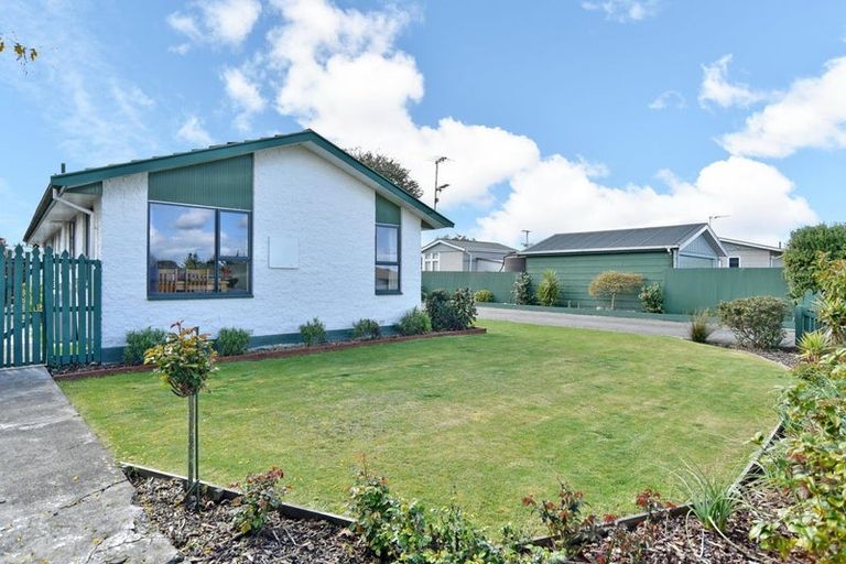 Photo of property in 37 Wellington Street, Ashley, Rangiora, 7477