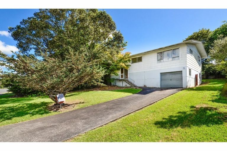 Photo of property in 58 Oreil Avenue, West Harbour, Auckland, 0618