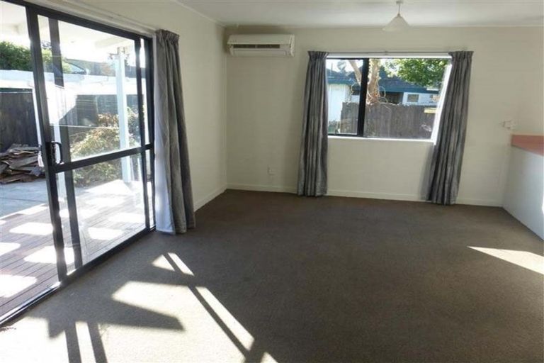 Photo of property in 2/34 Maxwell Street, Riccarton, Christchurch, 8041
