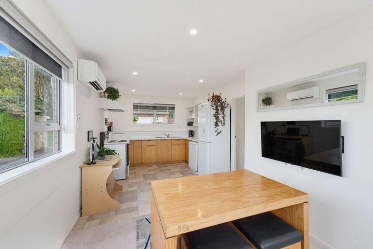 Photo of property in 1/14a Millhill Lane, Huntsbury, Christchurch, 8022